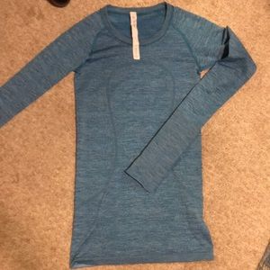 Lululemon swiftly tech long sleeve